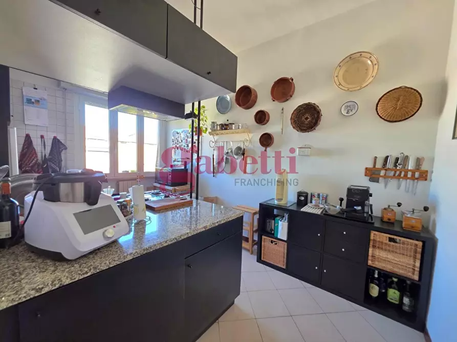 Immagine 14 di Mansarda in vendita  a Pisa