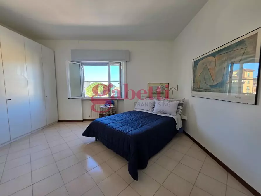 Immagine 17 di Mansarda in vendita  a Pisa