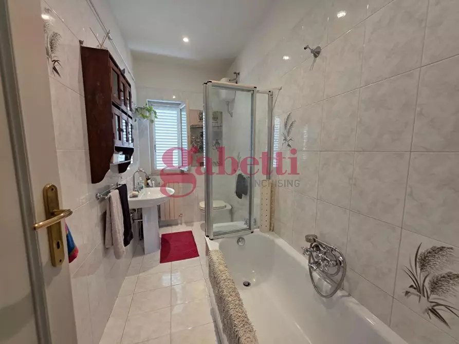 Immagine 21 di Mansarda in vendita  a Pisa