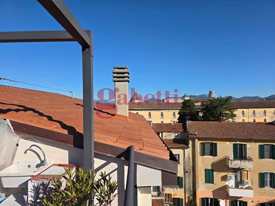 Immagine 23 di Mansarda in vendita  a Pisa
