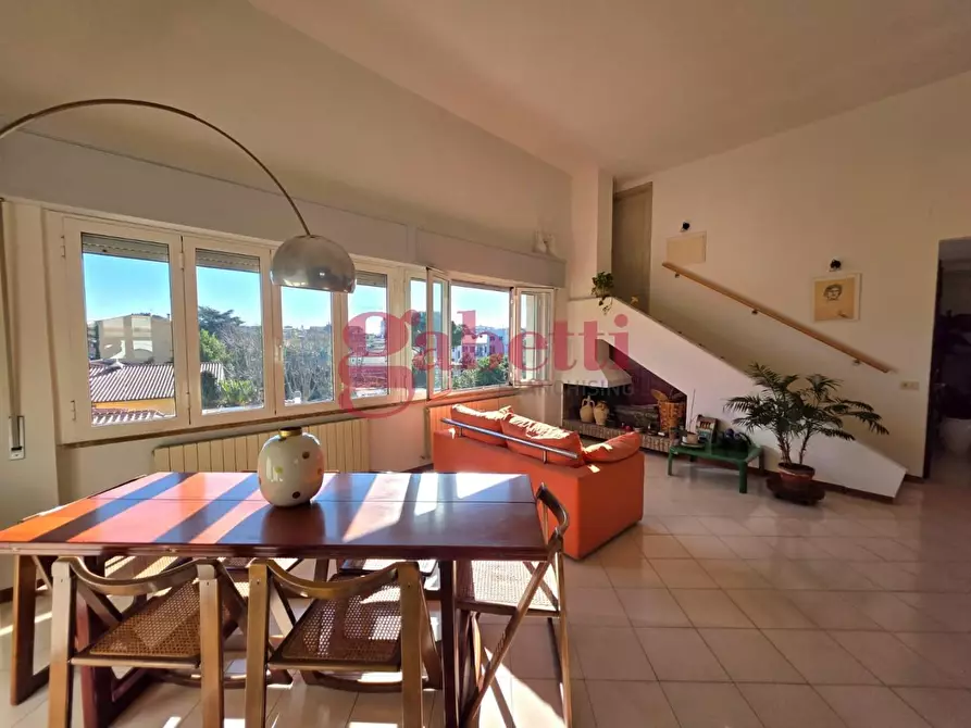 Immagine 4 di Mansarda in vendita  a Pisa