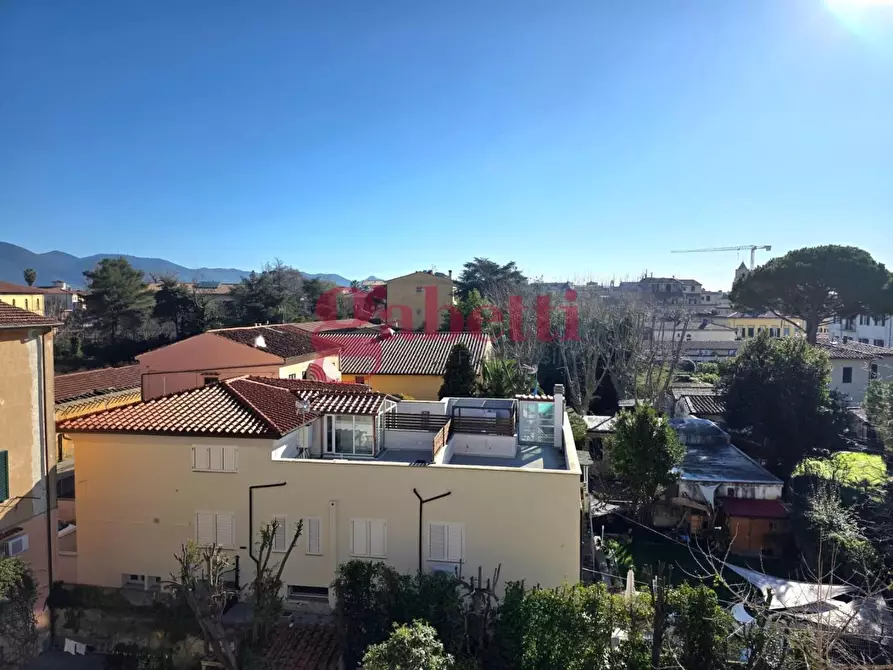 Immagine 9 di Mansarda in vendita  a Pisa