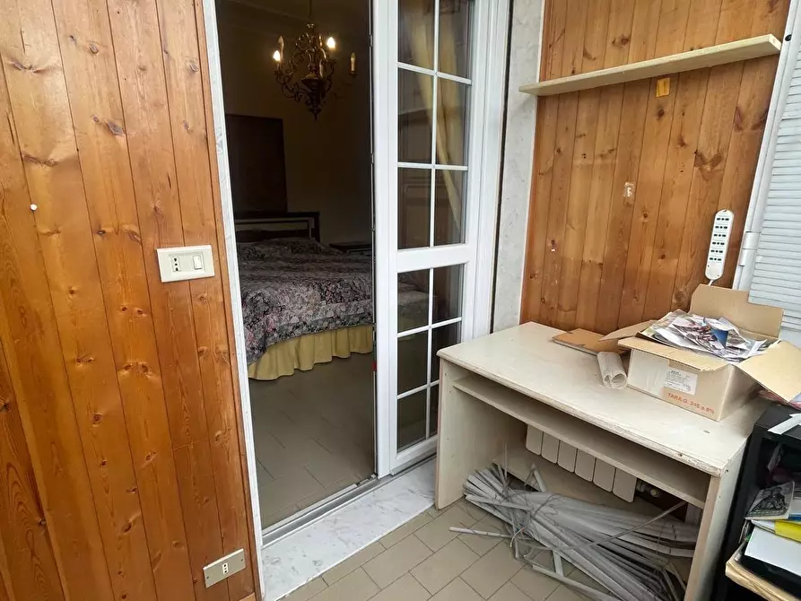 Immagine 10 di Appartamento in vendita  a Carrara