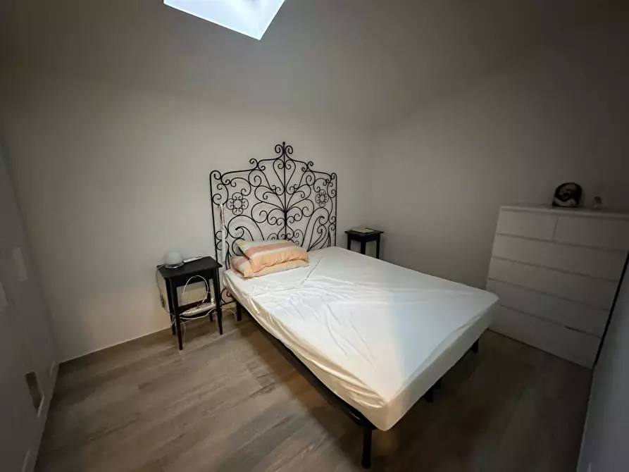 Immagine 16 di Mansarda in affitto  a Capraia E Limite