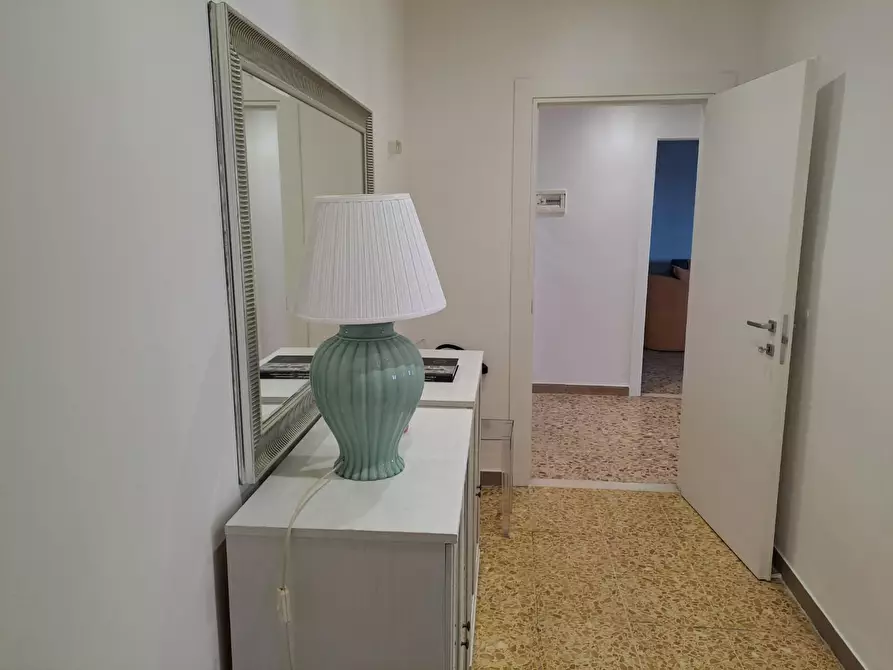 Immagine 5 di Appartamento in affitto  a Pisa