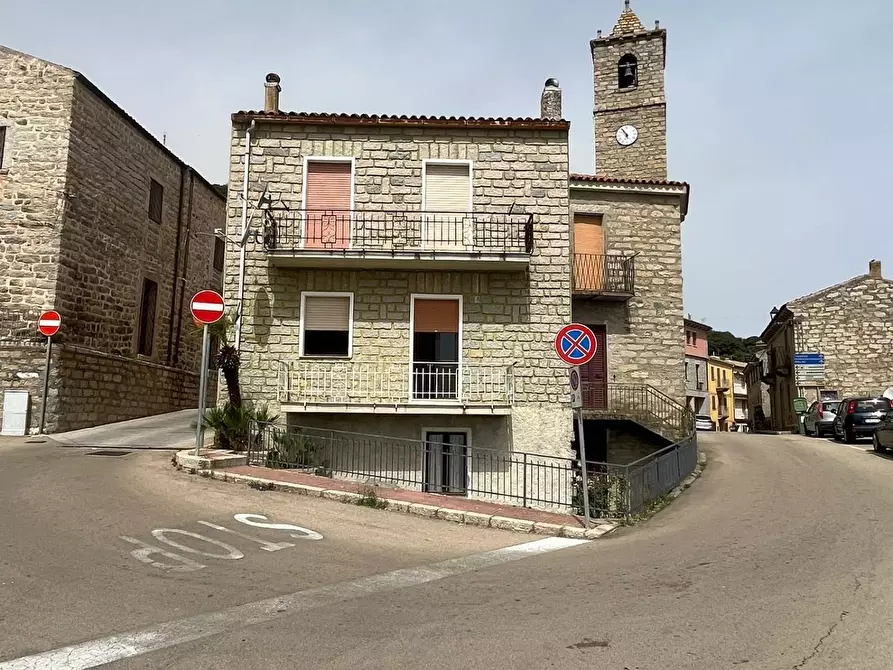Immagine 49 di Terratetto in vendita  a Luogosanto