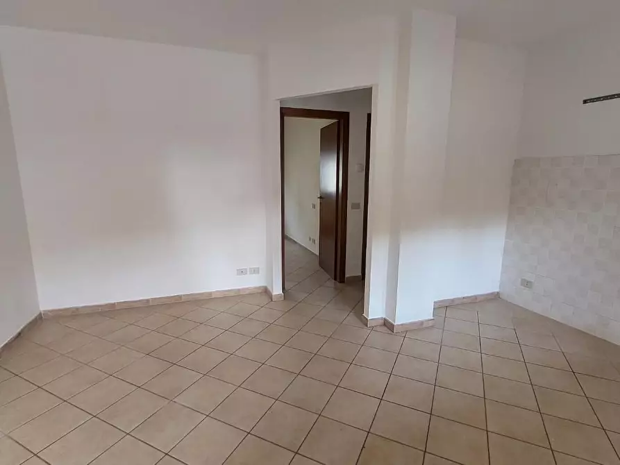 Immagine 2 di Appartamento in vendita  a Pontedera