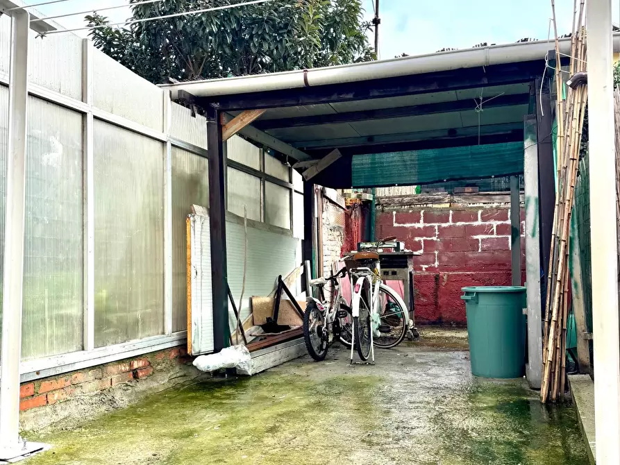 Immagine 31 di Appartamento in vendita  a Empoli