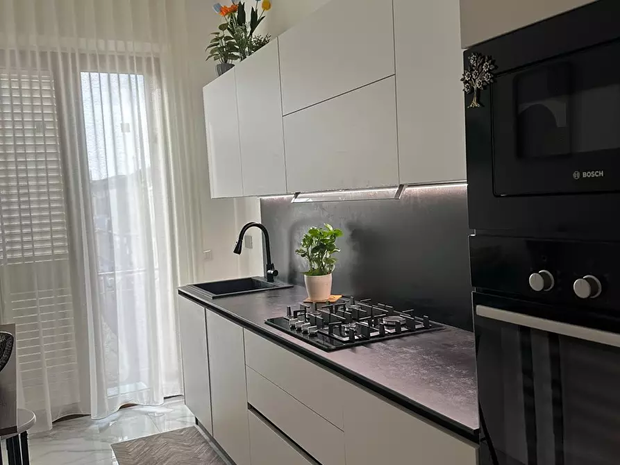 Immagine 7 di Appartamento in vendita  a Pontedera
