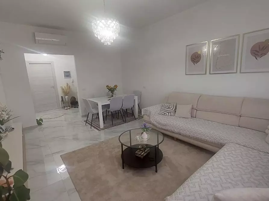 Immagine 1 di Appartamento in vendita  a Pontedera