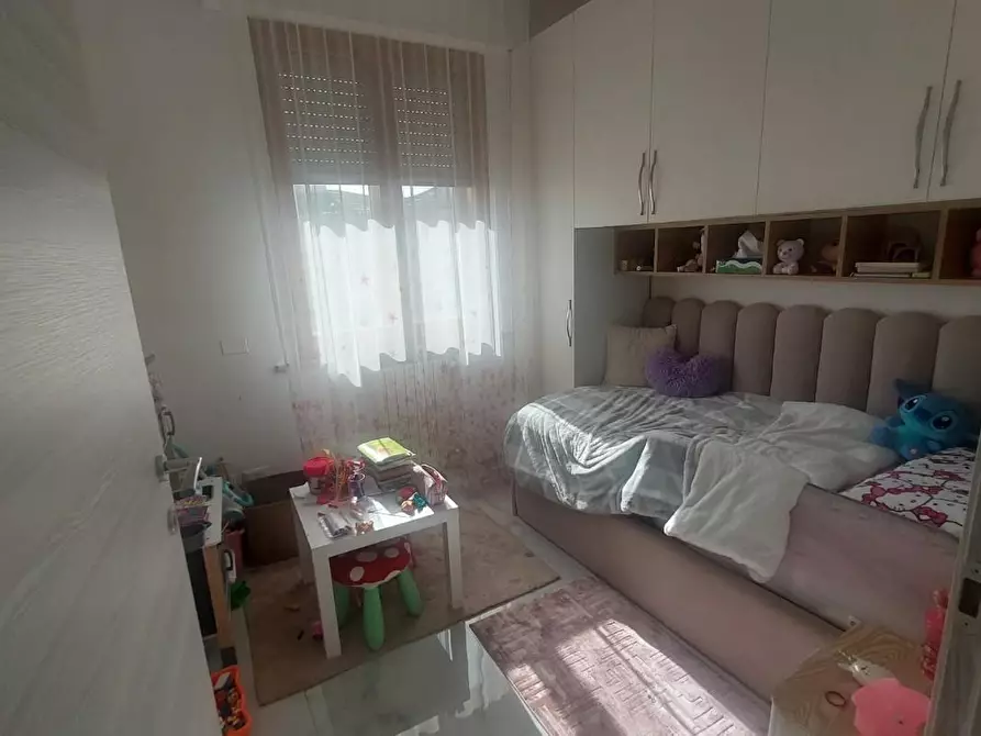 Immagine 19 di Appartamento in vendita  a Pontedera
