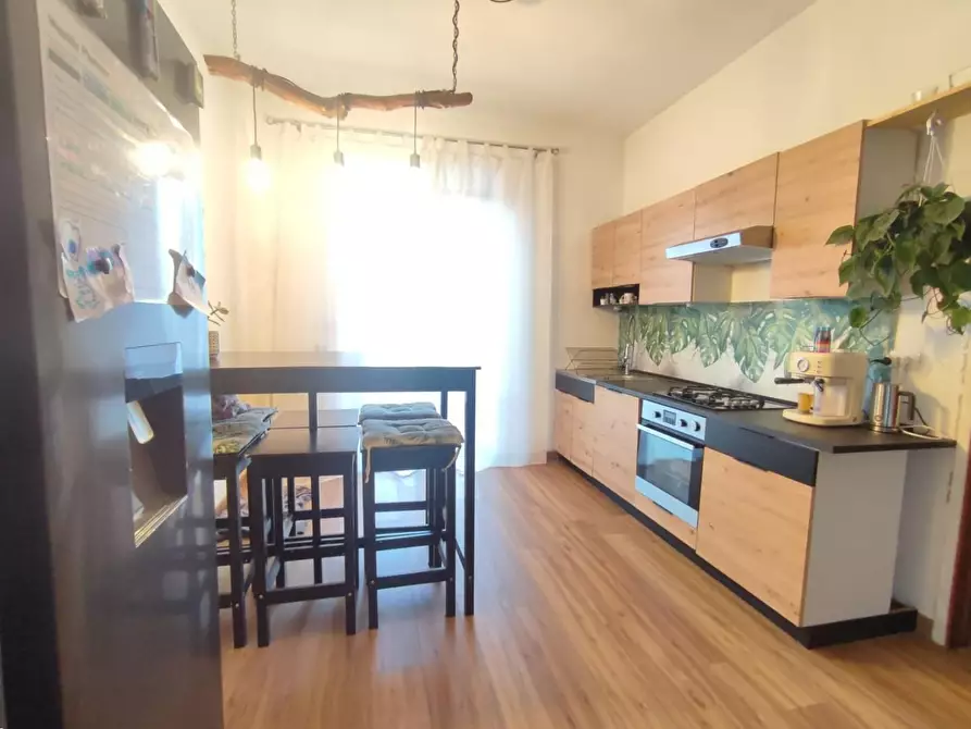 Immagine 19 di Villa in vendita  a Collesalvetti