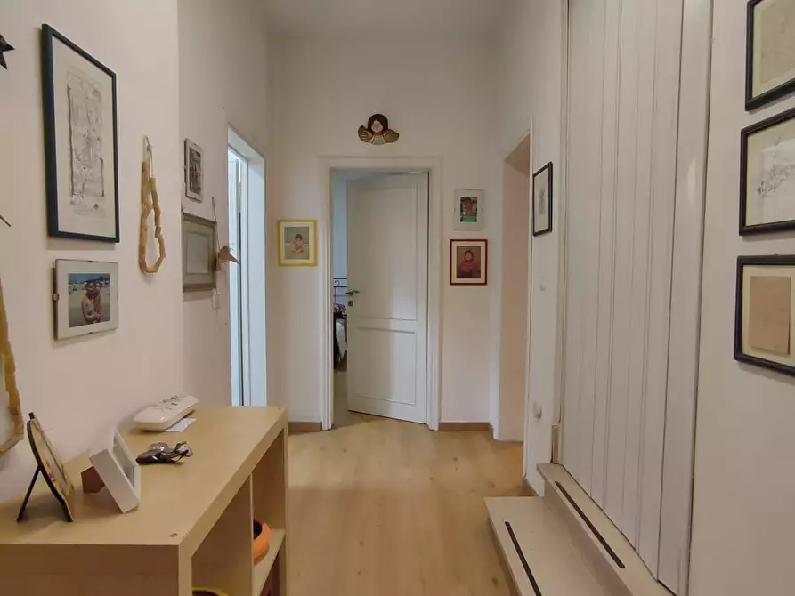 Immagine 36 di Villa in vendita  a Collesalvetti