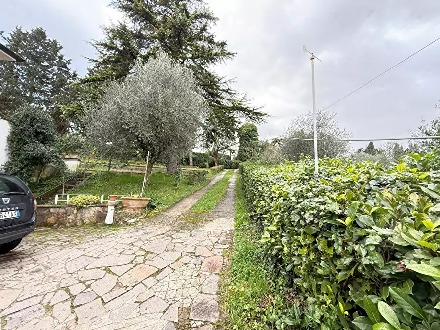 Immagine 61 di Villa in vendita  a Collesalvetti