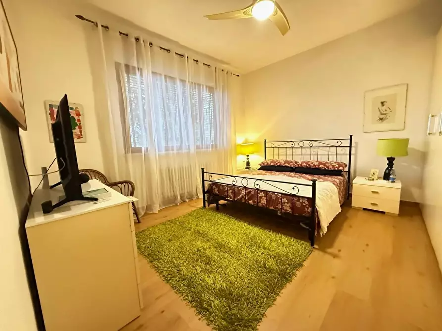 Immagine 52 di Villa in vendita  a Collesalvetti