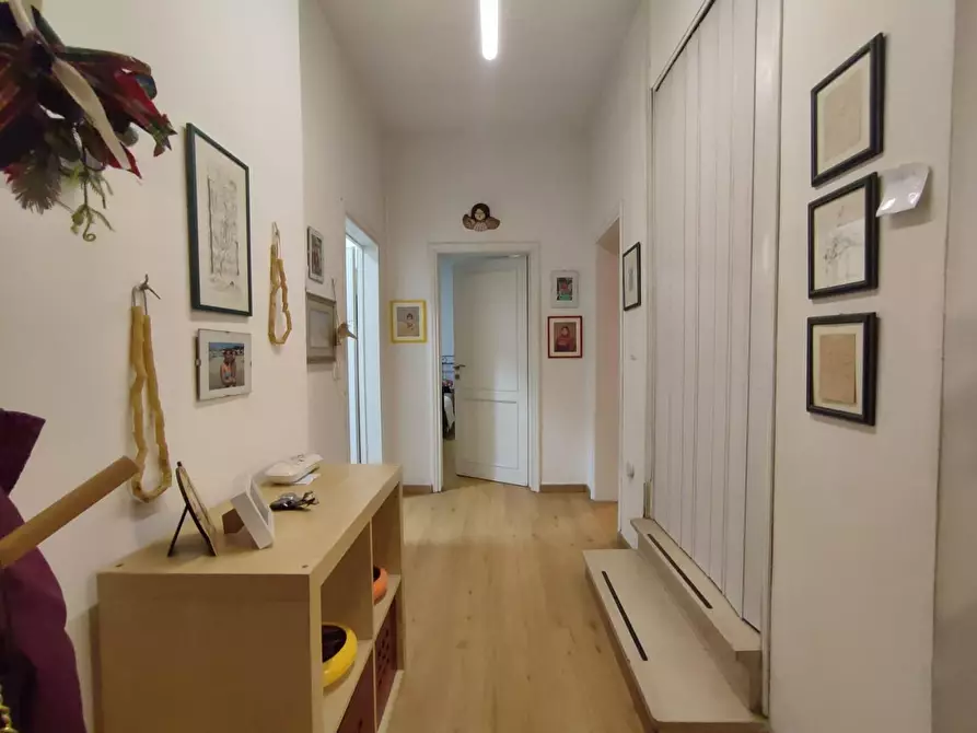 Immagine 35 di Villa in vendita  a Collesalvetti