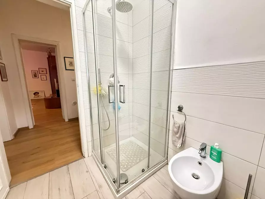 Immagine 47 di Villa in vendita  a Collesalvetti