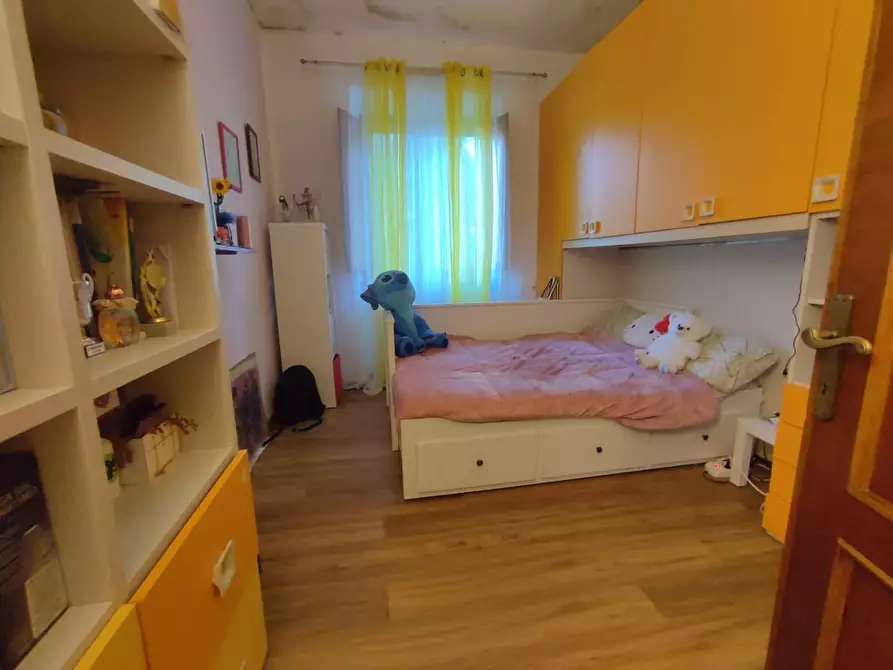 Immagine 29 di Villa in vendita  a Collesalvetti