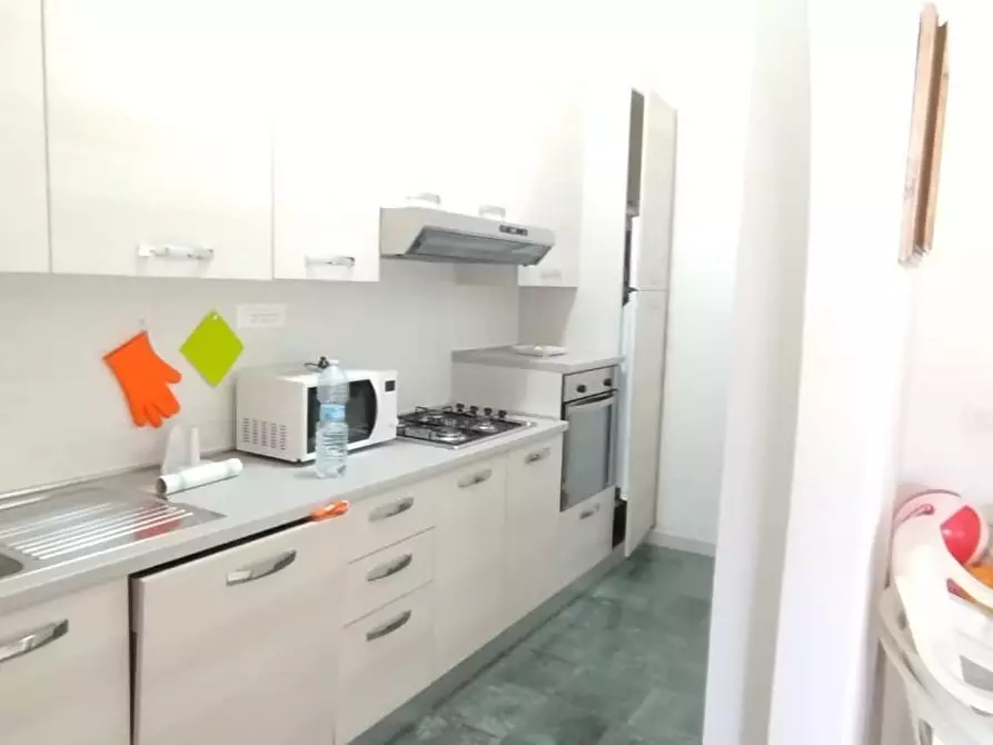 Immagine 5 di Appartamento in vendita  a Viareggio