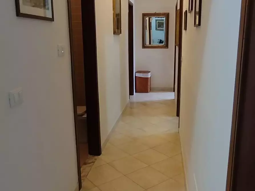 Immagine 15 di Appartamento in vendita  a Viareggio