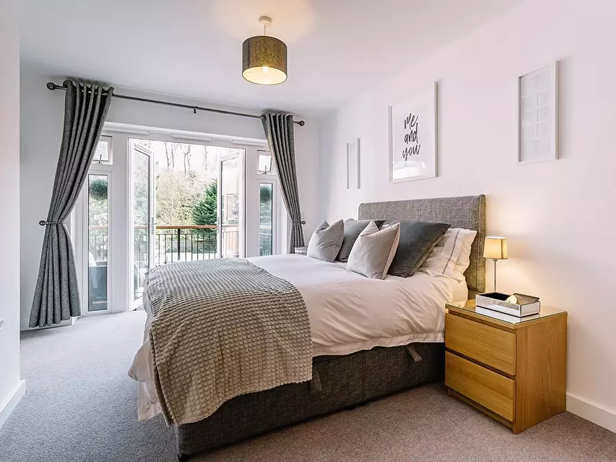 Immagine 7 di Appartamento in vendita  a Viareggio