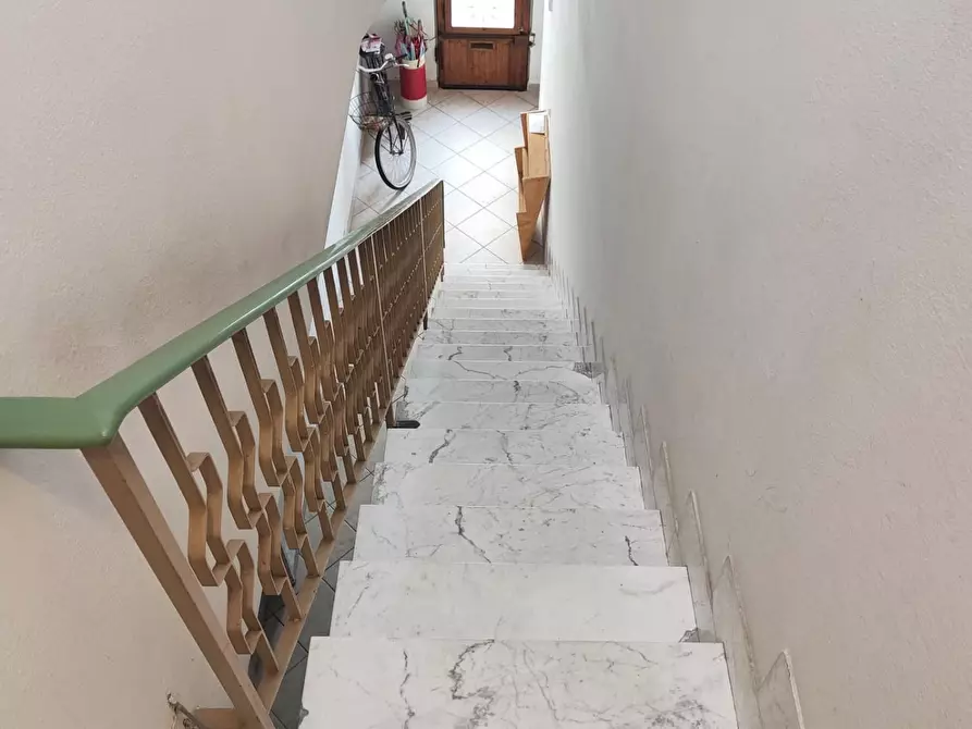 Immagine 11 di Villa in vendita  a Viareggio