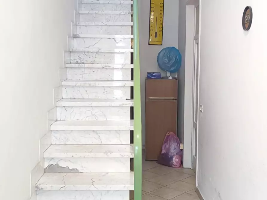 Immagine 10 di Villa in vendita  a Viareggio