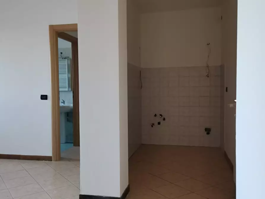 Immagine 11 di Appartamento in vendita  a Colle Di Val D'elsa