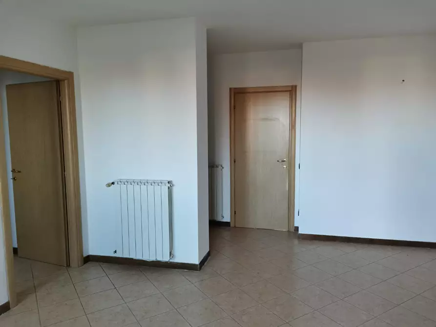 Immagine 18 di Appartamento in vendita  a Colle Di Val D'elsa