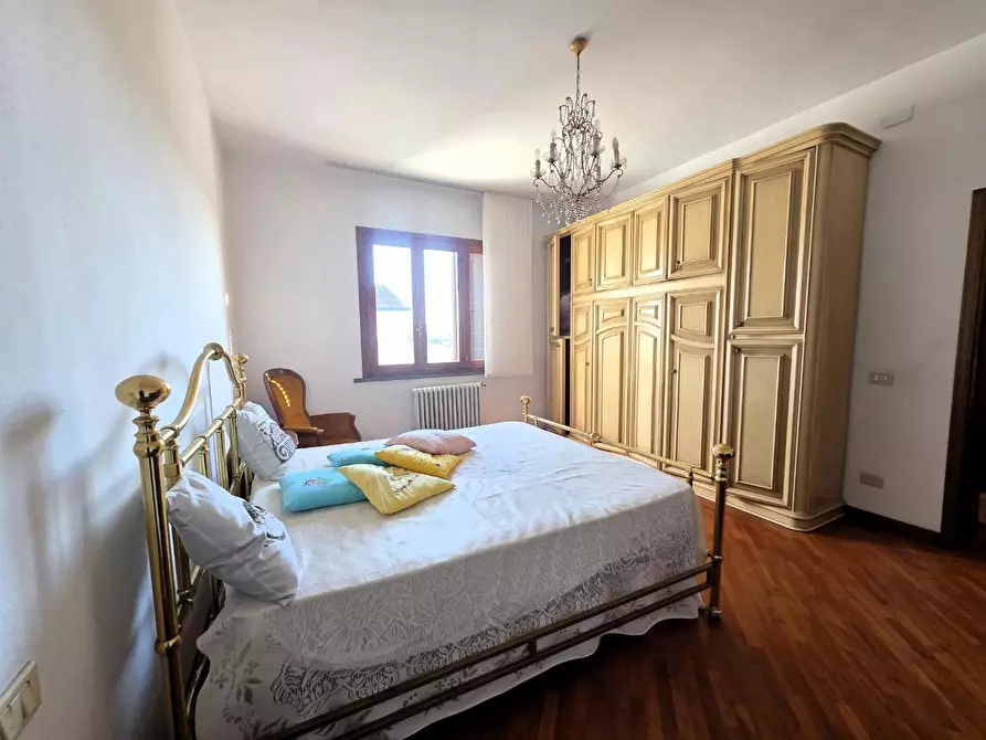 Immagine 12 di Appartamento in vendita  a Montopoli In Val D'arno