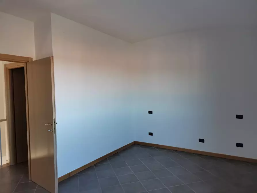 Immagine 15 di Appartamento in vendita  a Colle Di Val D'elsa