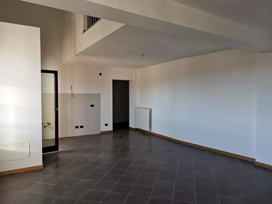 Immagine 2 di Appartamento in vendita  a Colle Di Val D'elsa