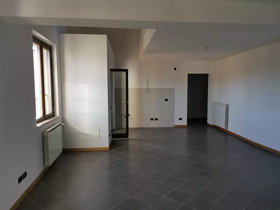 Immagine 3 di Appartamento in vendita  a Colle Di Val D'elsa