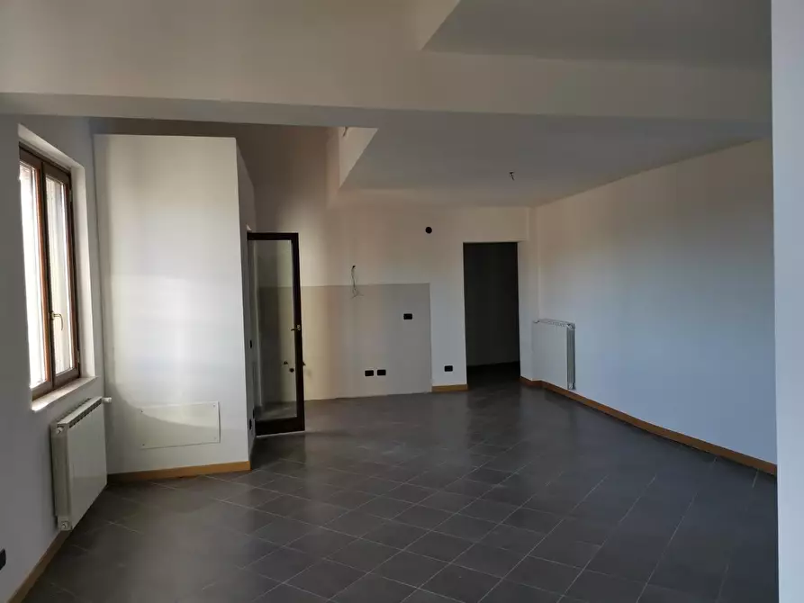 Immagine 8 di Appartamento in vendita  a Colle Di Val D'elsa