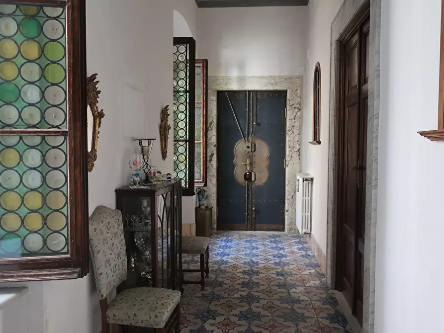 Immagine 4 di Appartamento in vendita  a Carrara