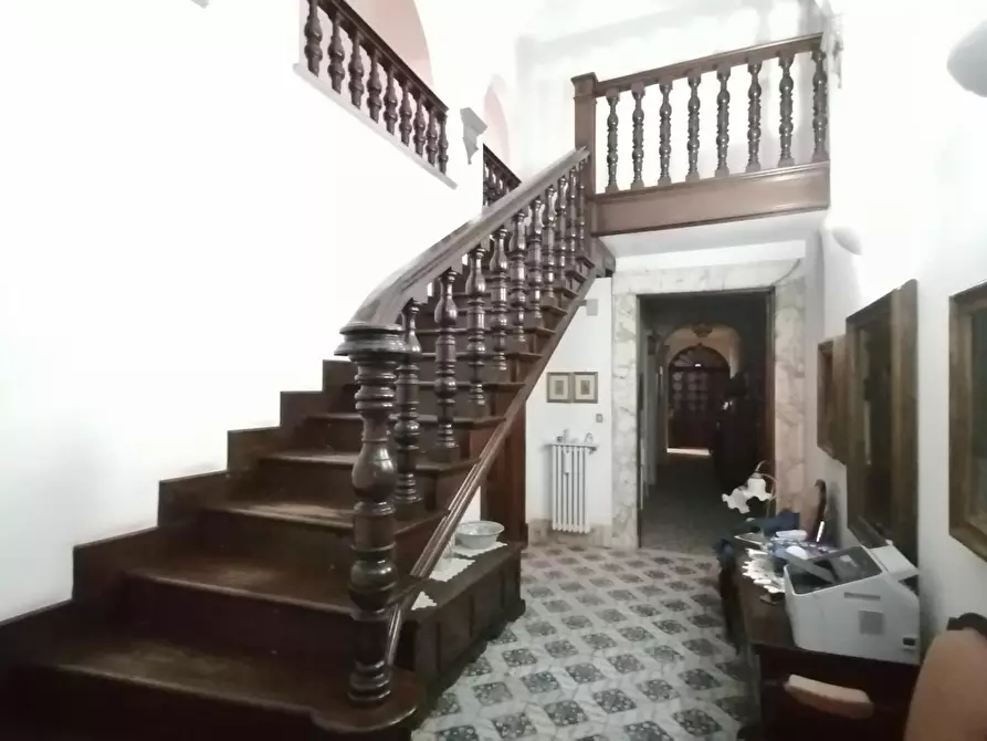 Immagine 16 di Appartamento in vendita  a Carrara