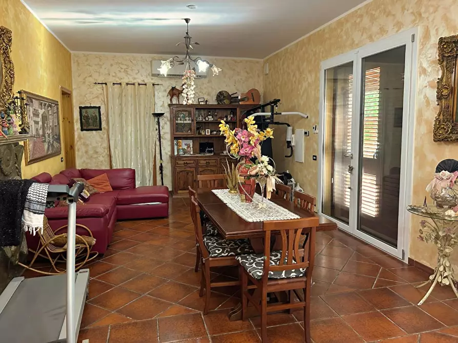 Immagine 3 di Villa in vendita  a Nardo'