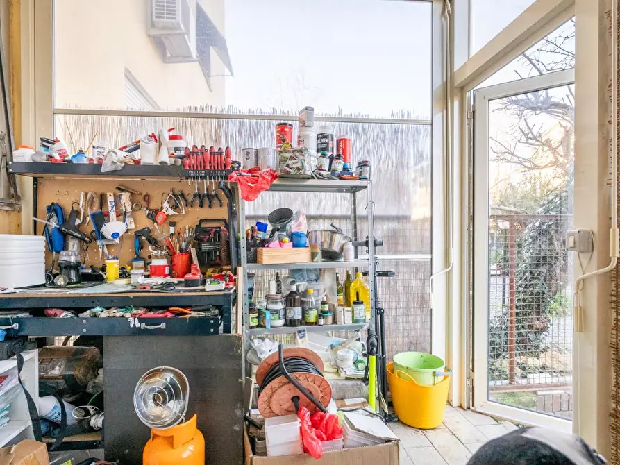 Immagine 30 di Appartamento in vendita  a Livorno