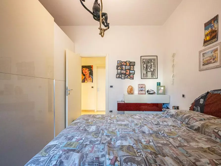 Immagine 22 di Appartamento in vendita  a Livorno