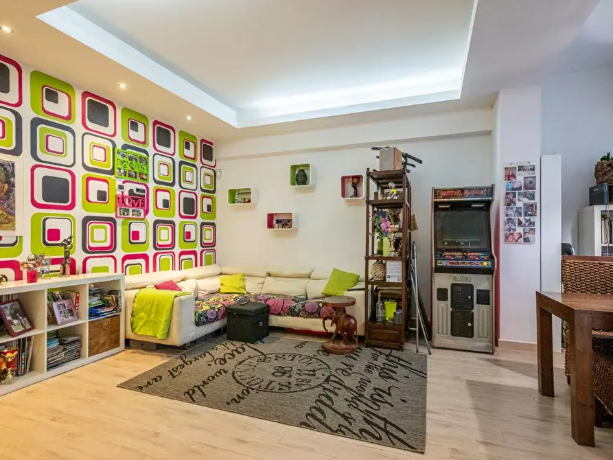 Immagine 13 di Appartamento in vendita  a Livorno