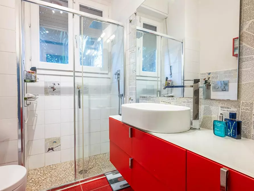 Immagine 19 di Appartamento in vendita  a Livorno