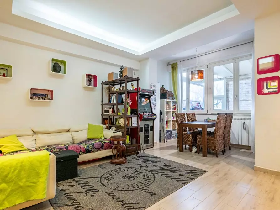 Immagine 9 di Appartamento in vendita  a Livorno