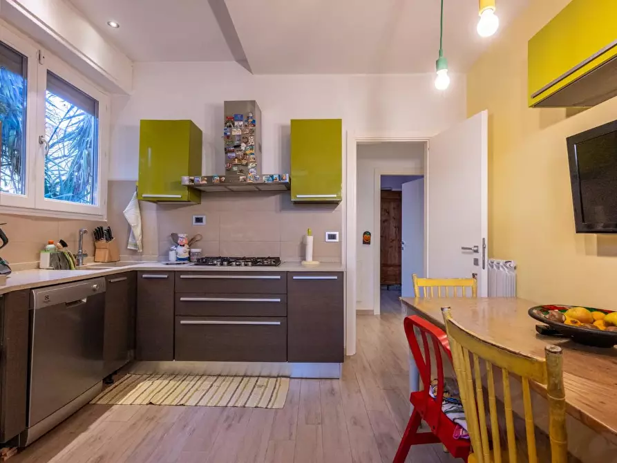 Immagine 26 di Appartamento in vendita  a Livorno