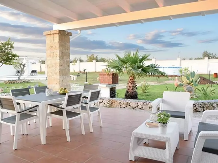 Immagine 5 di Villa in vendita  a Nardo'