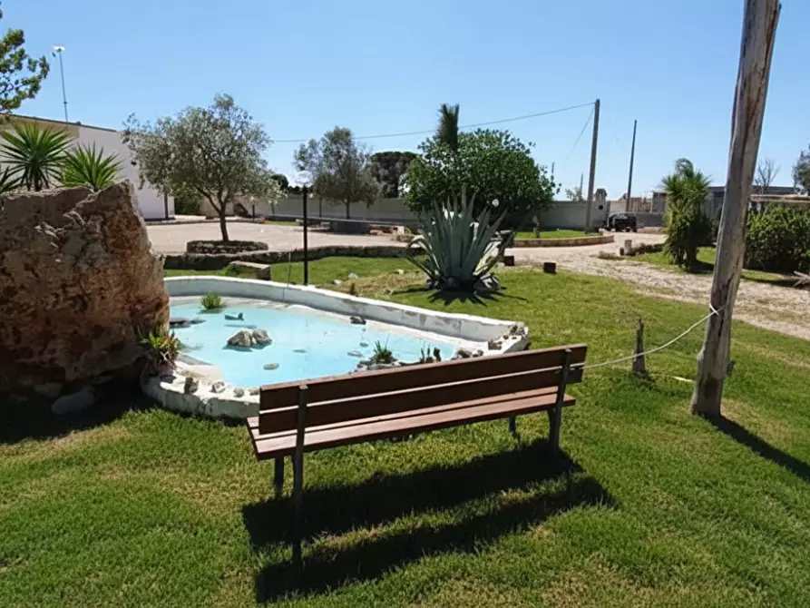 Immagine 16 di Villa in vendita  a Nardo'