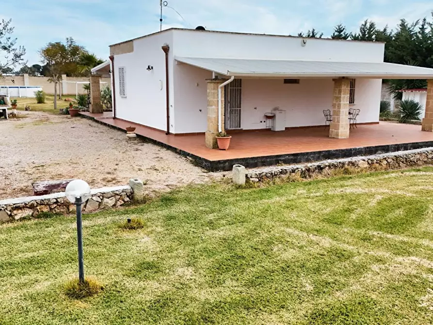 Immagine 3 di Villa in vendita  a Nardo'