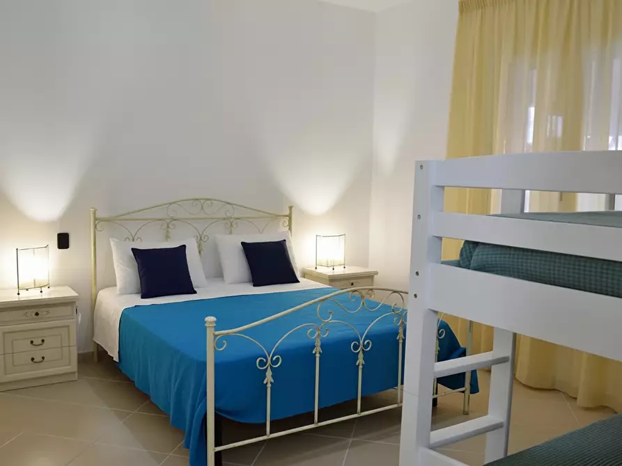 Immagine 10 di Villa in vendita  a Nardo'