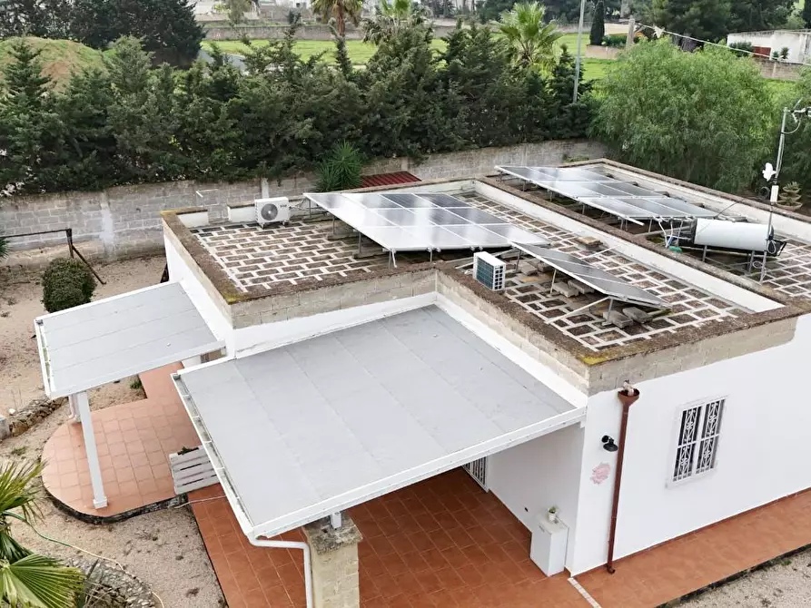 Immagine 12 di Villa in vendita  a Nardo'