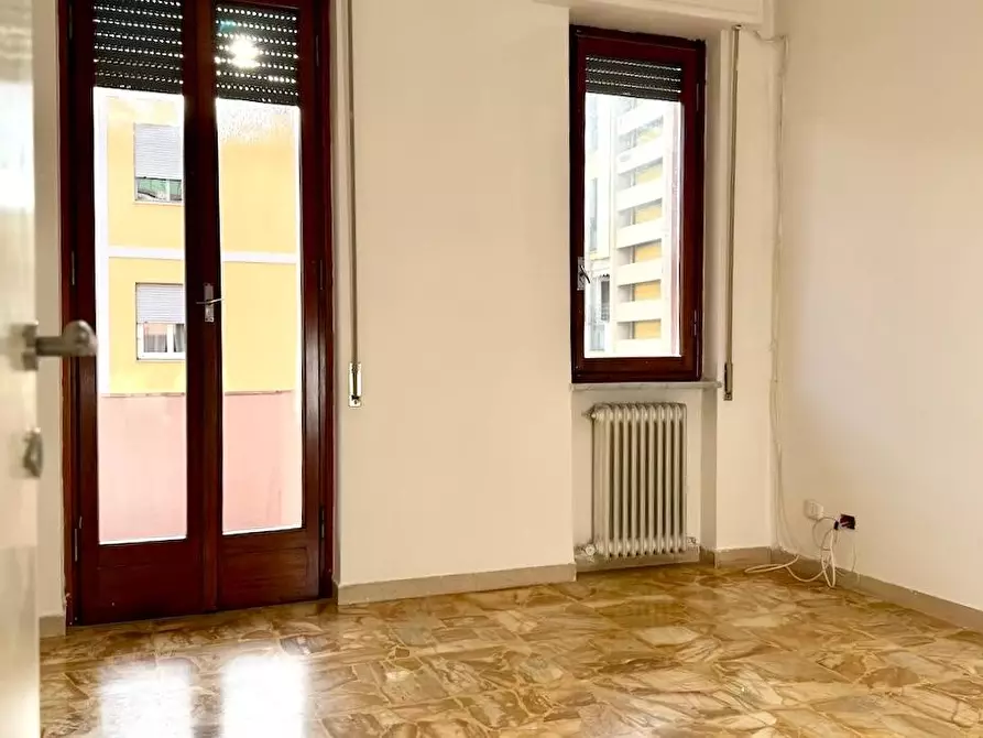 Immagine 13 di Appartamento in vendita  a Massa