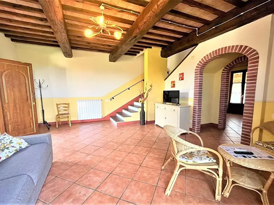 Immagine 9 di Casa colonica in vendita  a Certaldo